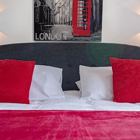 Les Suites Locarno Лимож Екстериор снимка